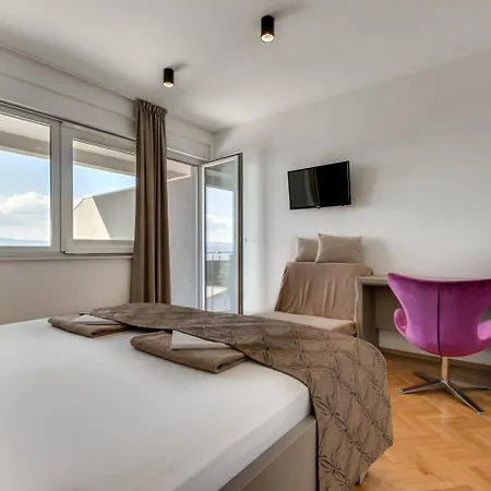 Rogac & Restaurant Oda ve Kahvaltı 4*