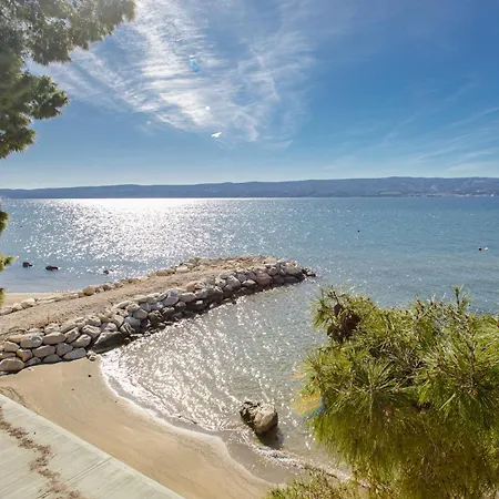 Rogac & Restaurant 4*