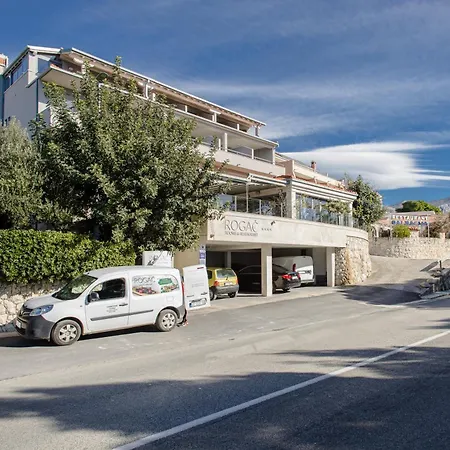 Rogac & Restaurant 4*