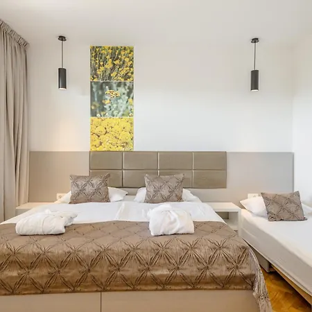 Bed and breakfast Rogac & Restaurant