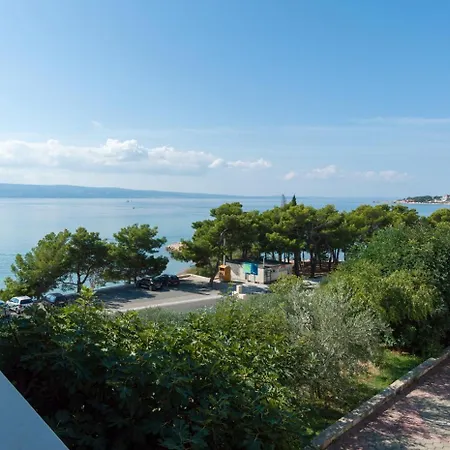 Rogac & Restaurant Omiš