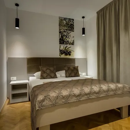 Rogac & Restaurant Bed and Breakfast