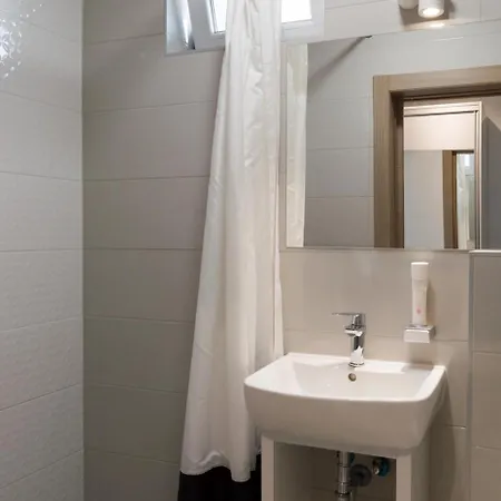 Rogac & Restaurant Bed and Breakfast 4*