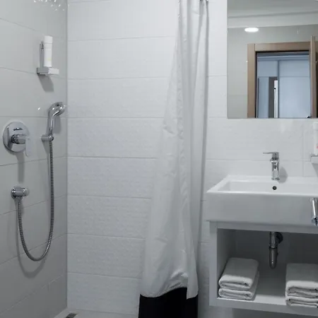 Rogac & Restaurant 4* Omiš