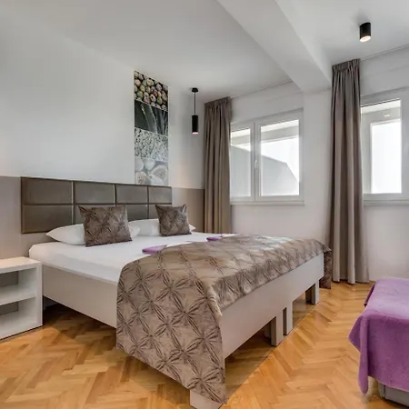 Bed and Breakfast Rogac & Restaurant Omiš