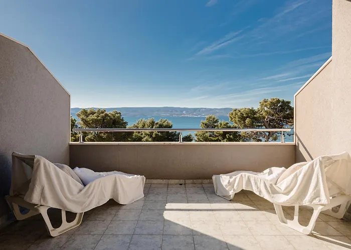 Frühstückspension Rogac & Restaurant Omiš